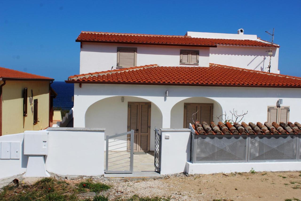 Alba Stupendo Appartamento In Villa Fronte Mare - Golfo Dell'Asinara - Internet Free 瓦雷多利亚 外观 照片